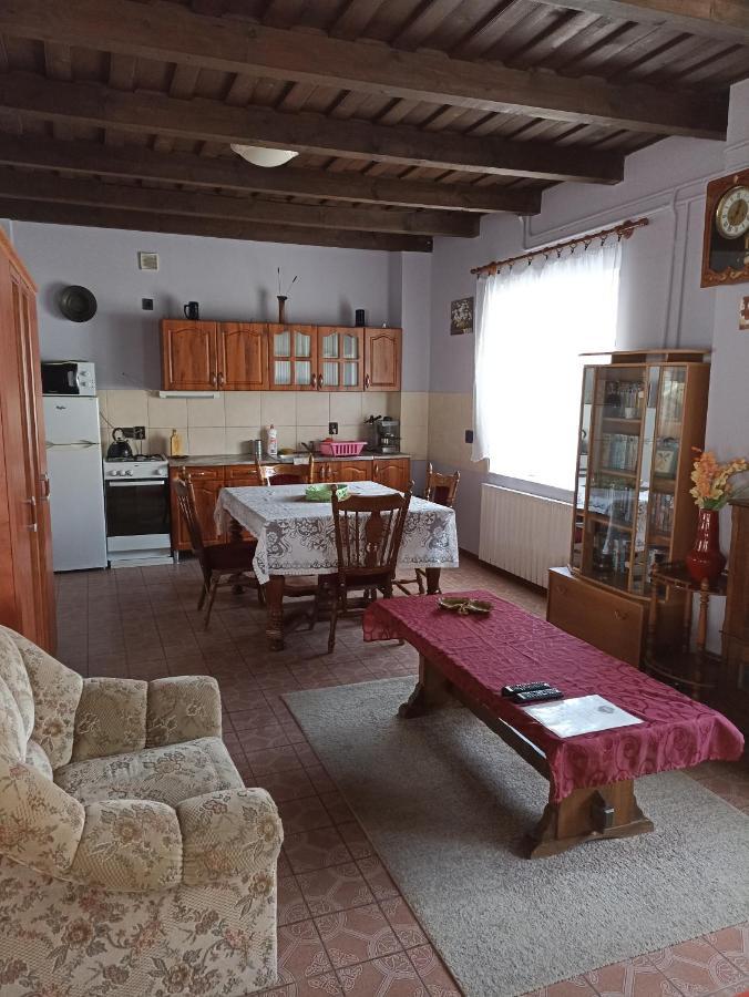 Ginkgo Apartman Demjén Zewnętrze zdjęcie